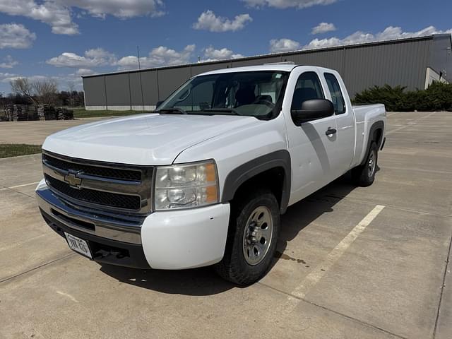 Image of Chevrolet 1500 equipment image 4