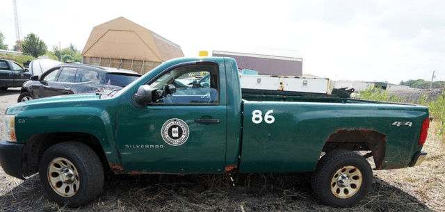 Image of Chevrolet 1500 equipment image 1