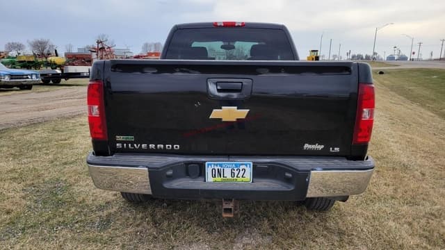 Image of Chevrolet 1500 equipment image 3