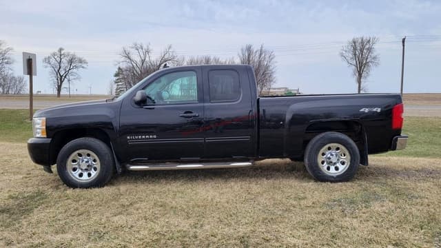 Image of Chevrolet 1500 equipment image 1