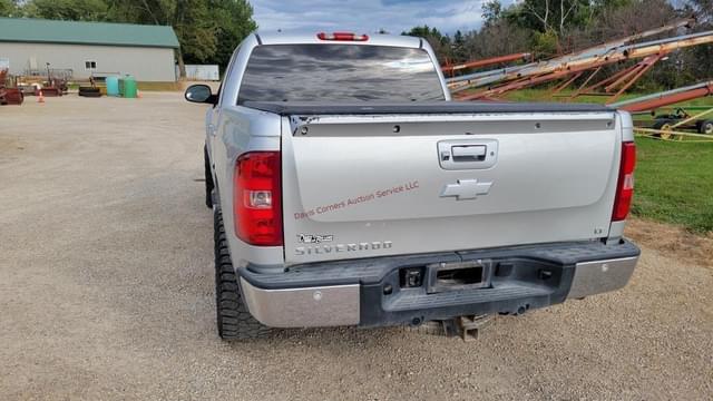 Image of Chevrolet 1500 equipment image 3