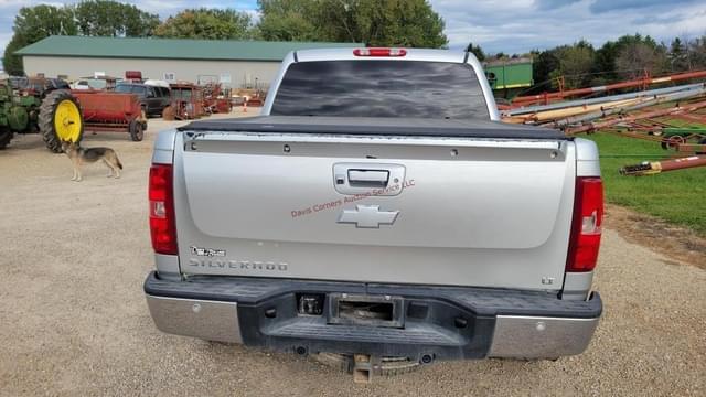 Image of Chevrolet 1500 equipment image 4