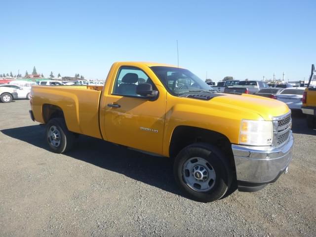 Image of Chevrolet 2500 equipment image 1