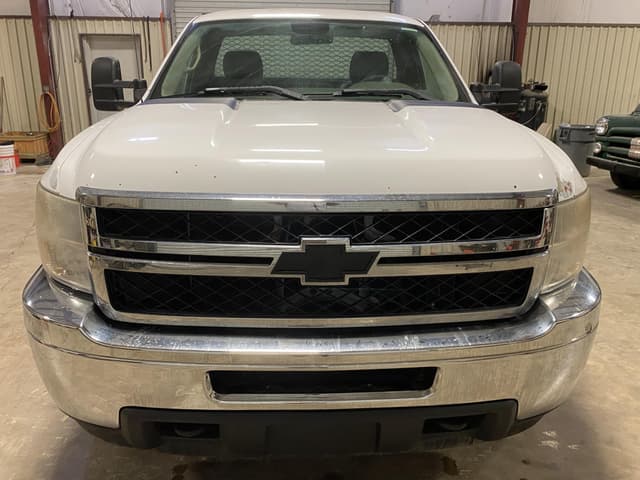 Image of Chevrolet 2500HD equipment image 1