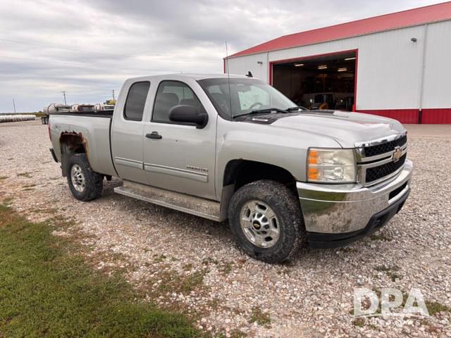 Image of Chevrolet 2500HD equipment image 4