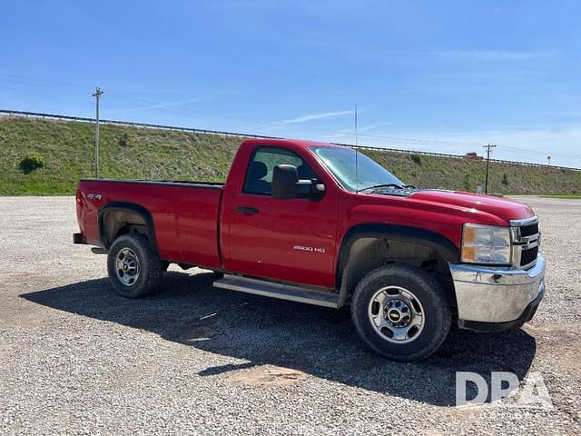 Image of Chevrolet 2500HD equipment image 4