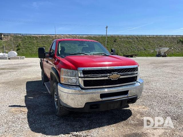 Image of Chevrolet 2500HD equipment image 2
