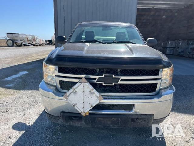 Image of Chevrolet 2500HD equipment image 2