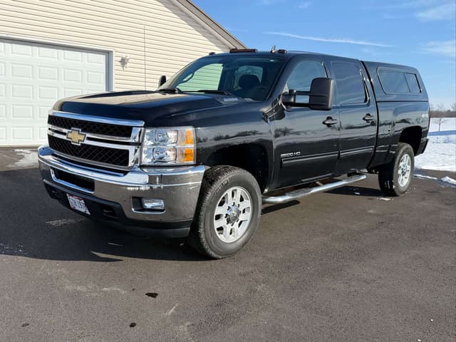 Image of Chevrolet 2500HD equipment image 3