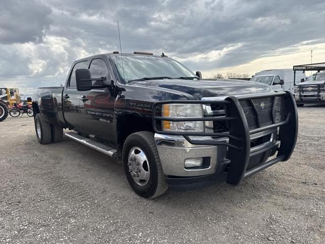 Image of Chevrolet 3500HD equipment image 4