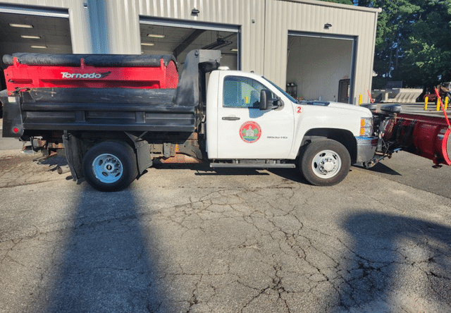 Image of Chevrolet 3500HD equipment image 3