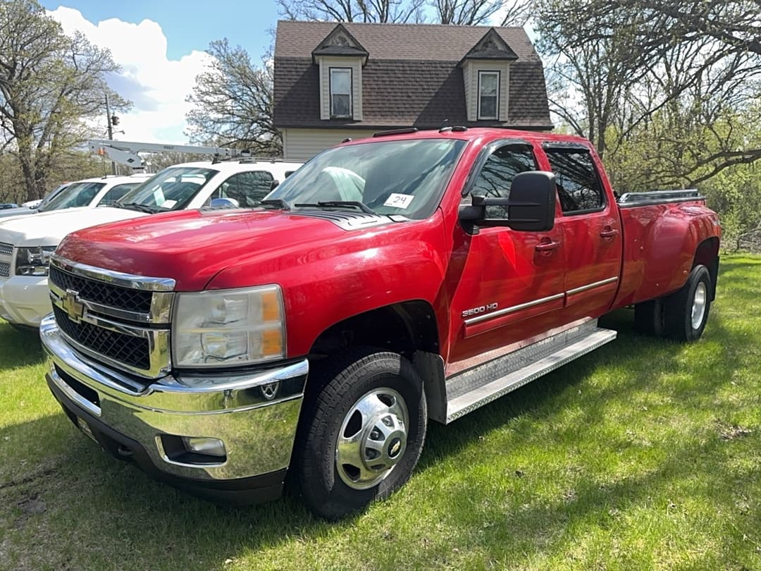Image of Chevrolet 3500HD Primary image