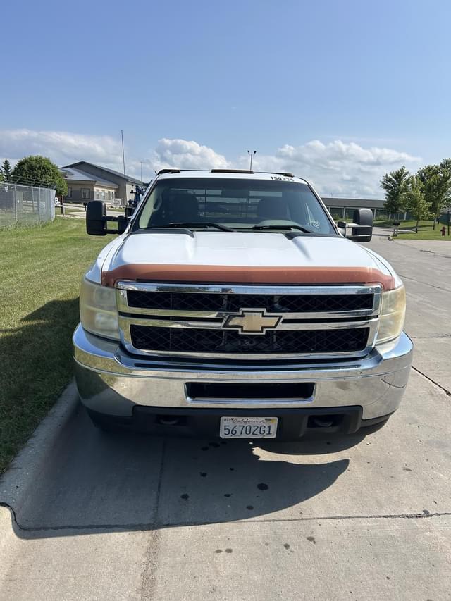 Image of Chevrolet 3500HD equipment image 1