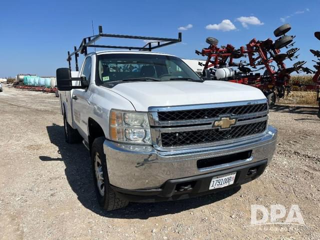 Image of Chevrolet 3500HD equipment image 3