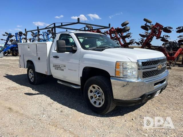 Image of Chevrolet 3500HD equipment image 4