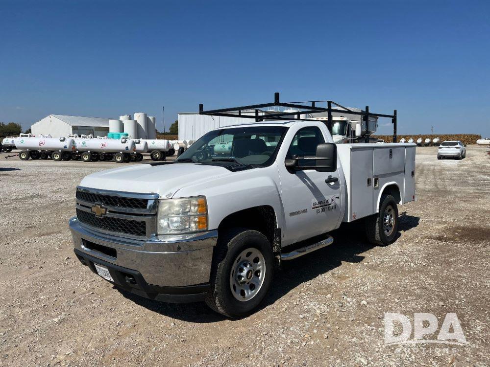 Image of Chevrolet 3500HD Primary image