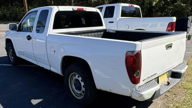 Image of Chevrolet Colorado equipment image 4