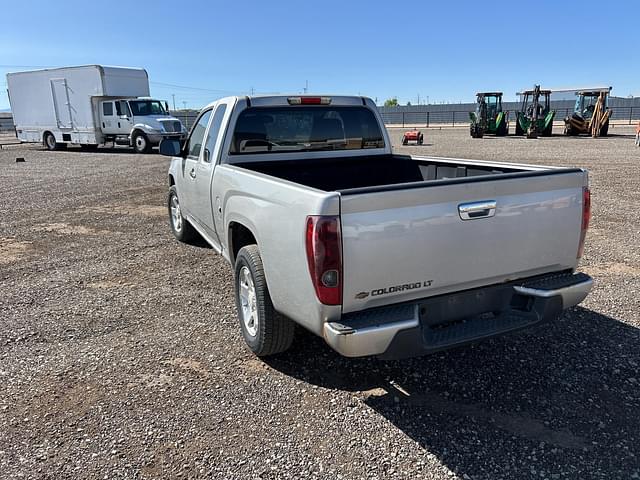 Image of Chevrolet Colorado equipment image 1