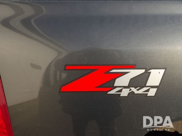 Image of Chevrolet 1500 equipment image 4