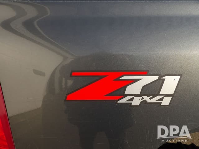 Image of Chevrolet 1500 equipment image 4