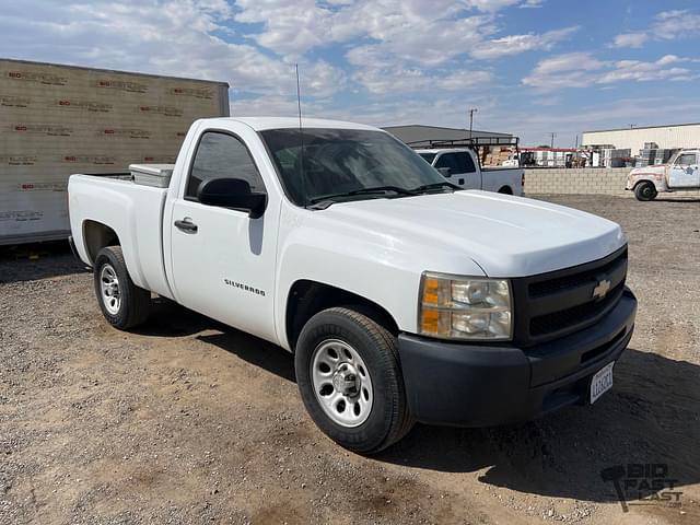 Image of Chevrolet 1500 equipment image 2