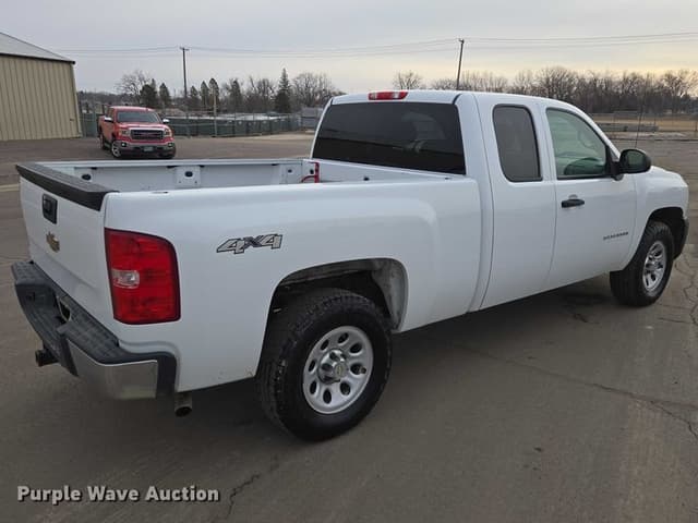 Image of Chevrolet 1500 equipment image 4