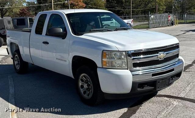 Image of Chevrolet 1500 equipment image 2