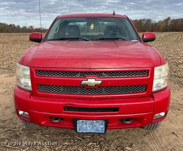 Image of Chevrolet 1500 equipment image 1