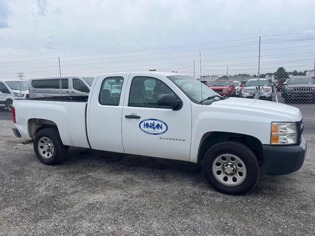 Image of Chevrolet 1500 equipment image 3
