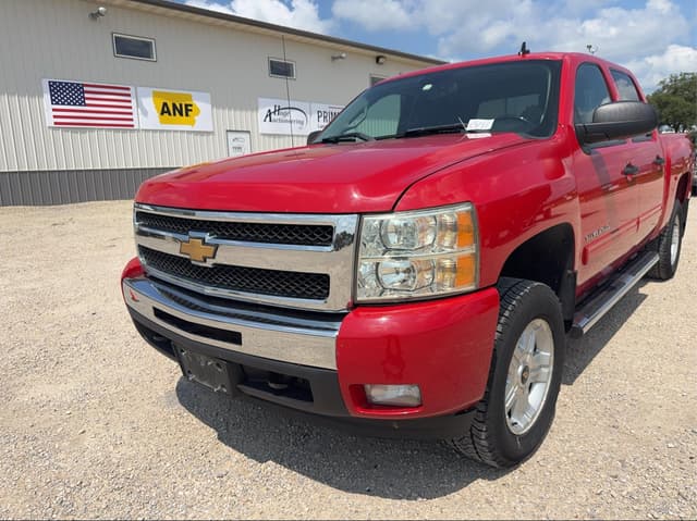 Image of Chevrolet 1500 equipment image 1