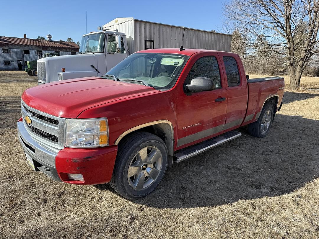 Image of Chevrolet 1500 Primary image