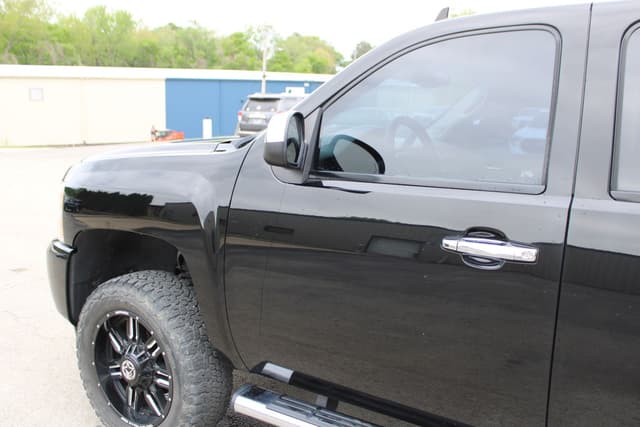 Image of Chevrolet Silverado equipment image 4