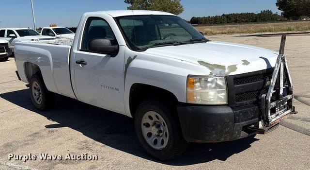 Image of Chevrolet 1500 equipment image 2