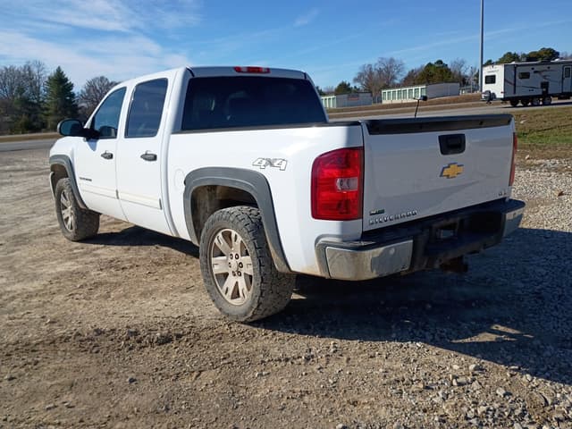 Image of Chevrolet 1500 equipment image 4