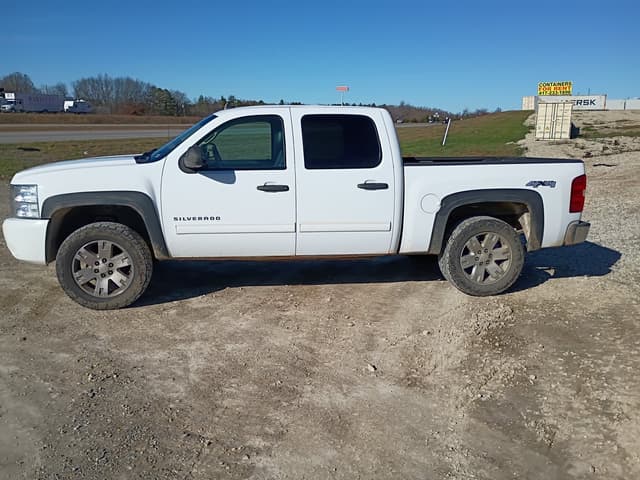 Image of Chevrolet 1500 equipment image 2