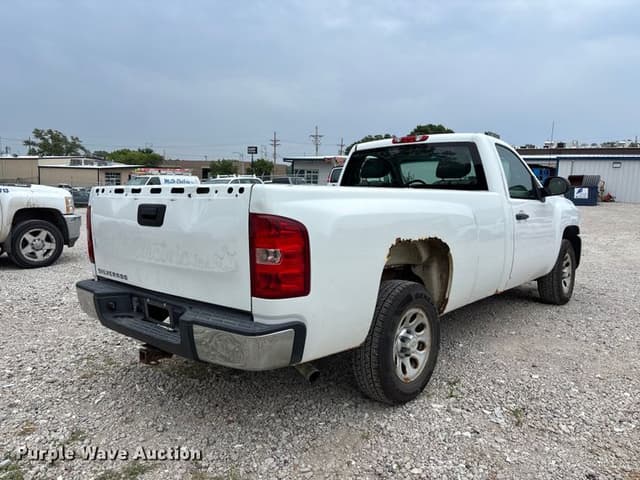 Image of Chevrolet 1500 equipment image 4