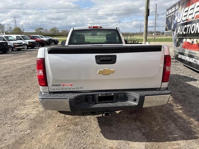 Image of Chevrolet 1500 equipment image 2