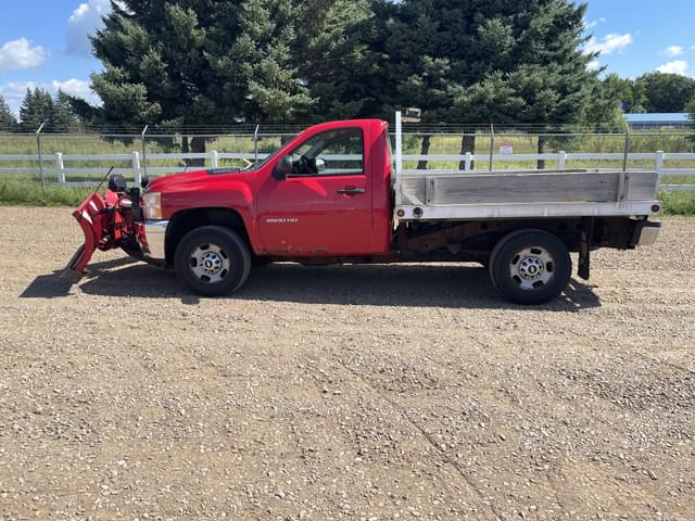 Image of Chevrolet 2500 equipment image 1