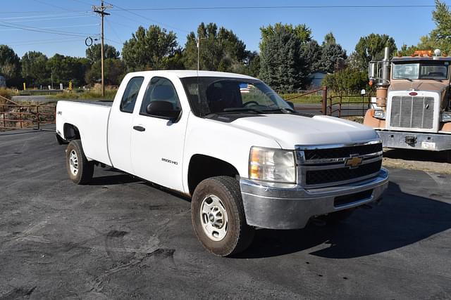 Image of Chevrolet 2500HD equipment image 4