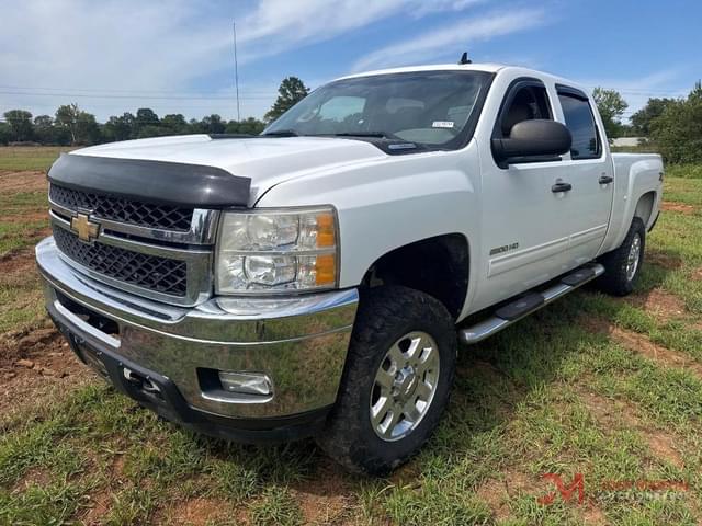 Image of Chevrolet 2500HD equipment image 4