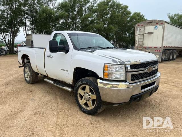 Image of Chevrolet 2500 equipment image 4