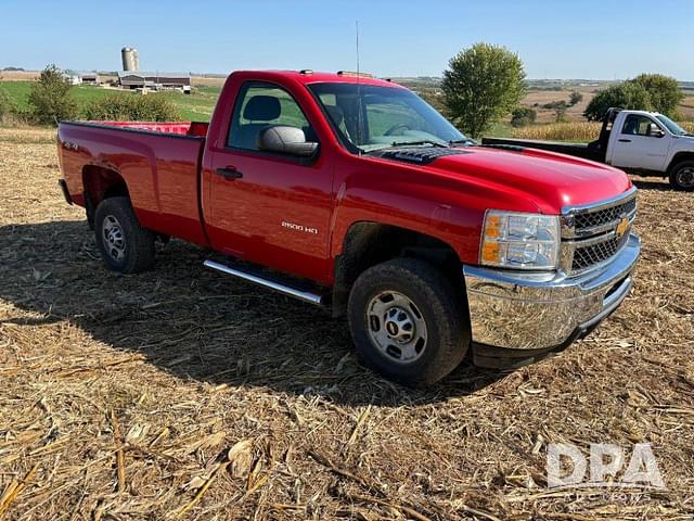 Image of Chevrolet 2500HD equipment image 4