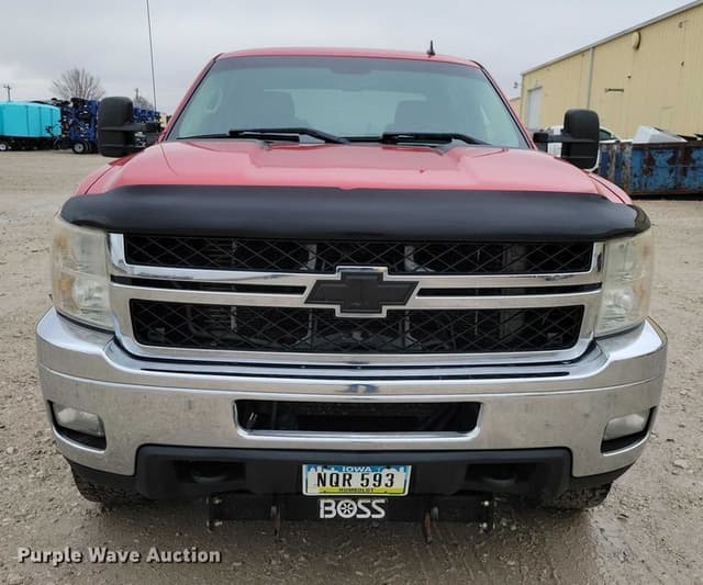 Image of Chevrolet 2500HD equipment image 1