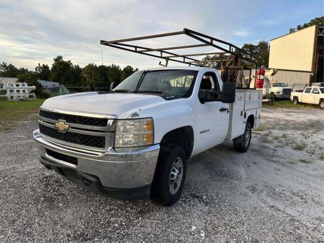 Image of Chevrolet 2500HD equipment image 1