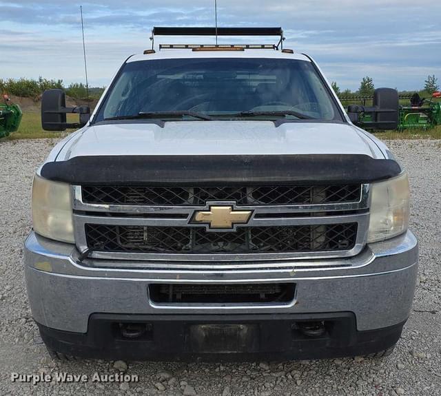 Image of Chevrolet 3500HD equipment image 1