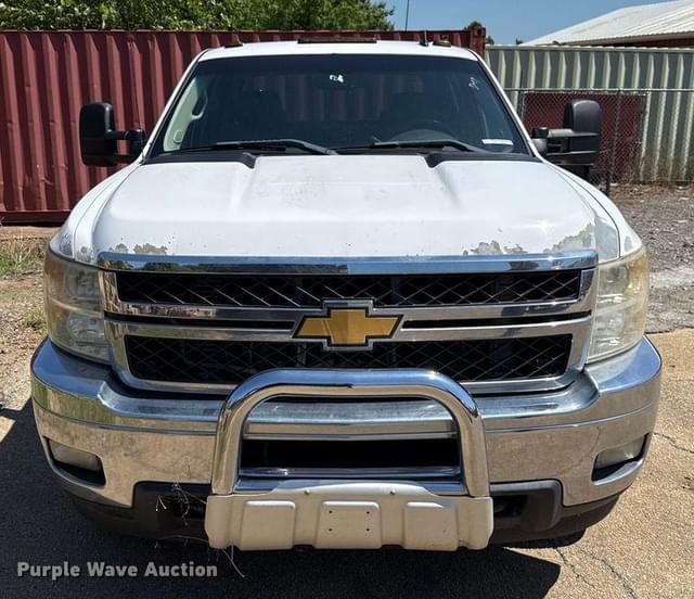 Image of Chevrolet 3500HD equipment image 1