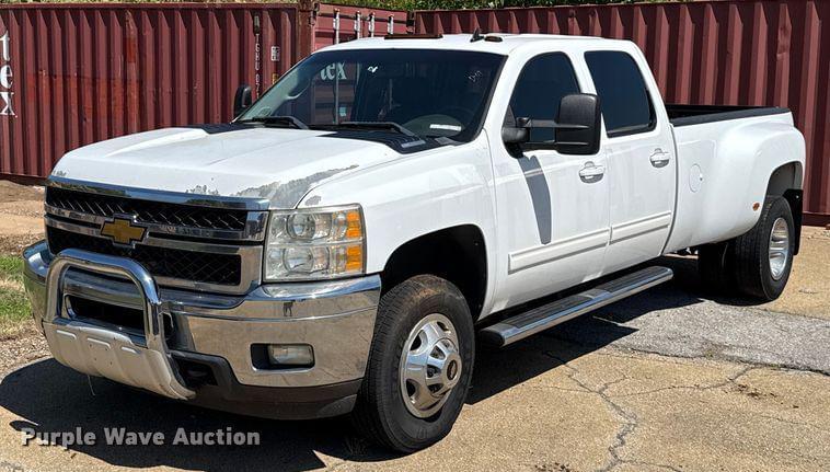 Image of Chevrolet 3500HD Primary image