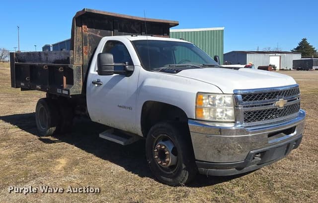 Image of Chevrolet 3500HD equipment image 2