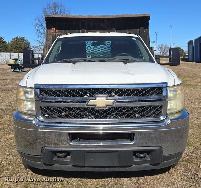 Image of Chevrolet 3500HD equipment image 1