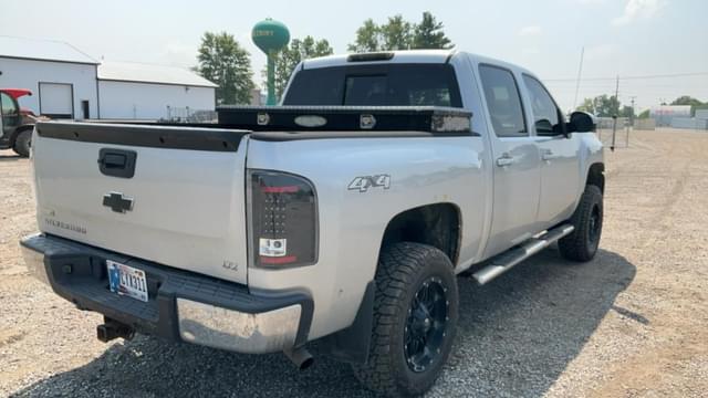 Image of Chevrolet 1500 equipment image 4